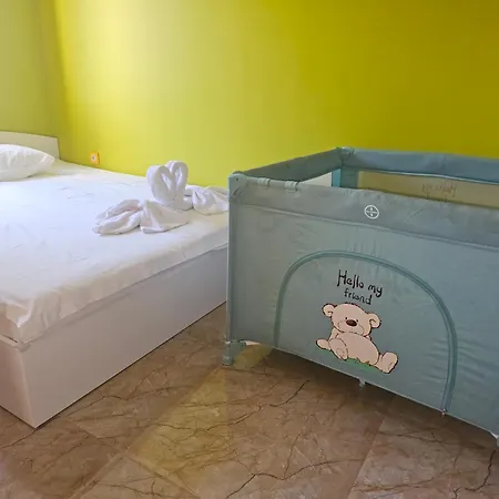 Flora Deluxe Бургас